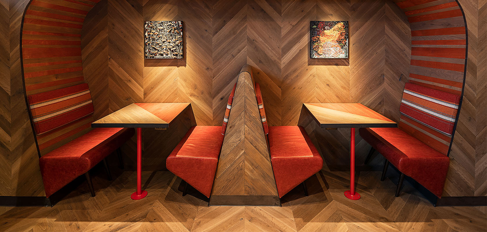 Nando's Swindon seating area
