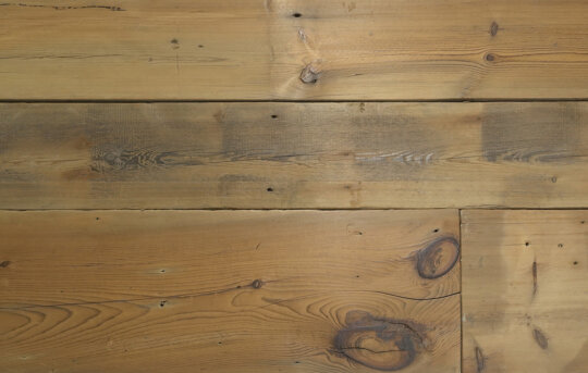 Bridgewater Pine Plank Rare Finds