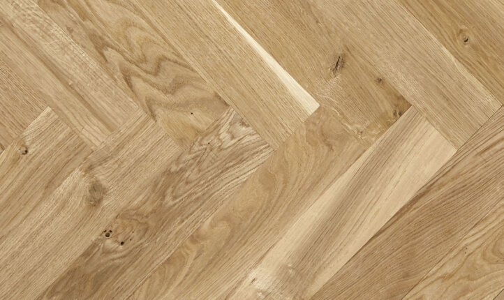 Arnon Herringbone wood flooring swatch