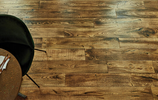 arundel-plank-crafted-textures-lifestyle shot with table