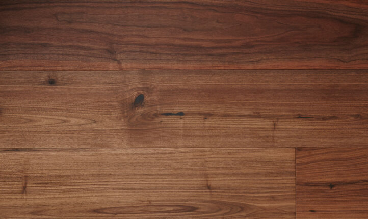 Blackmuir Plank wood flooring swatch