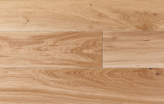 Twinhills plank wood flooring swatch