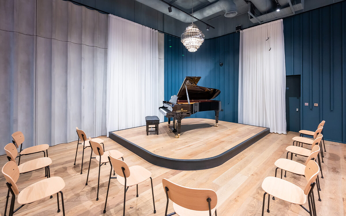 Bechstein paino store interior, kennet plank, project collection 4