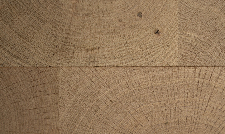 Dorado Plank close up swatch