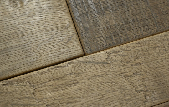 Merrain Plank Antique wood floor close up detailed swatch image