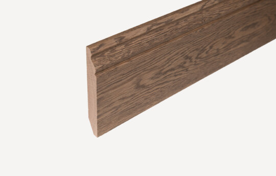 140mm Oak Skirting, full profile image. Hand Finished as Husk.