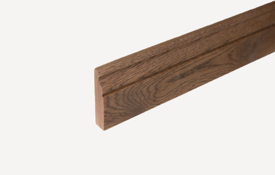 90mm Oak Architrave, full profile image. Hand Finished as Husk.